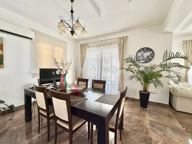 3 Bed, 2 Bath, HouseFor Sale, Paphos, Paphos