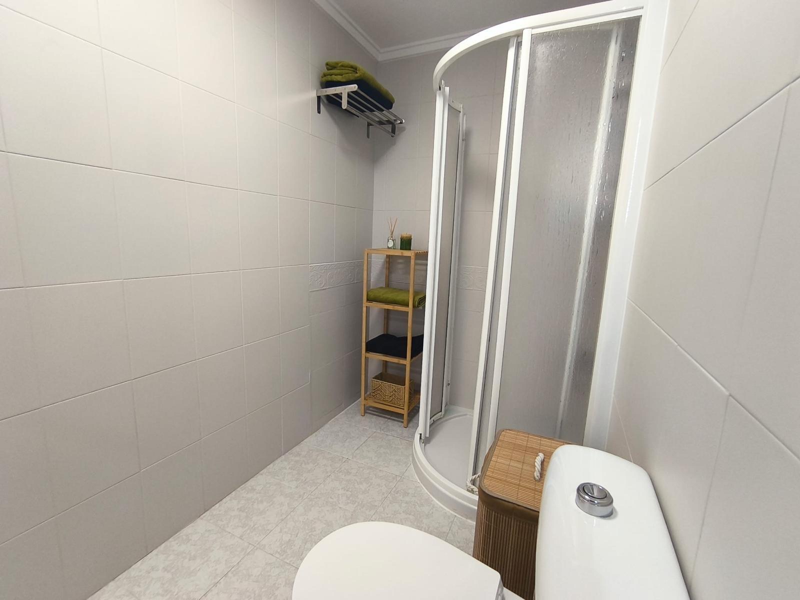 1 Bed, 1 Bath, ApartmentFor Sale, Torrevieja, Alicante