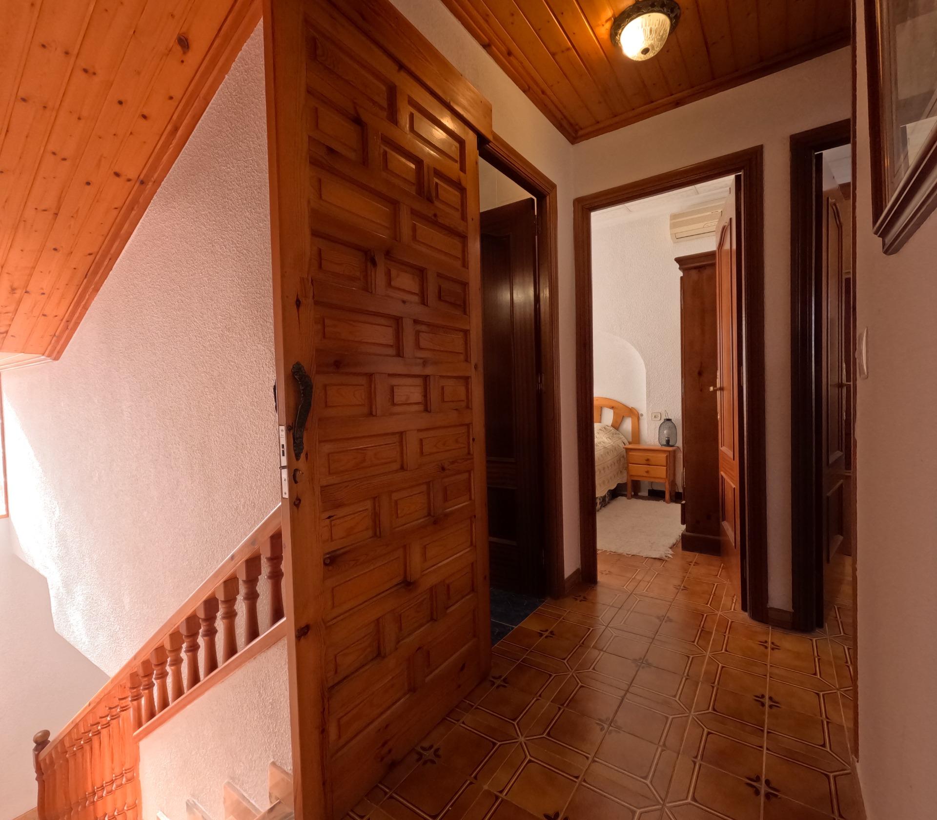 4 Bed, 2 Bath, HouseFor Sale, Torrevieja, Alicante