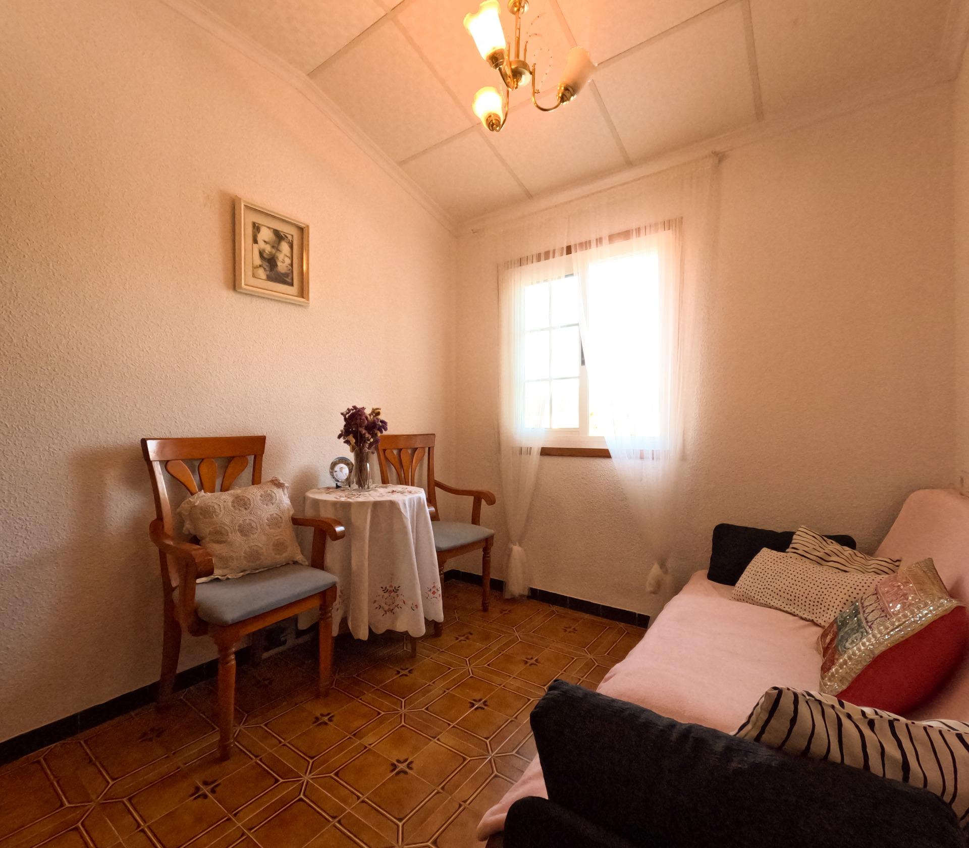 4 Bed, 2 Bath, HouseFor Sale, Torrevieja, Alicante