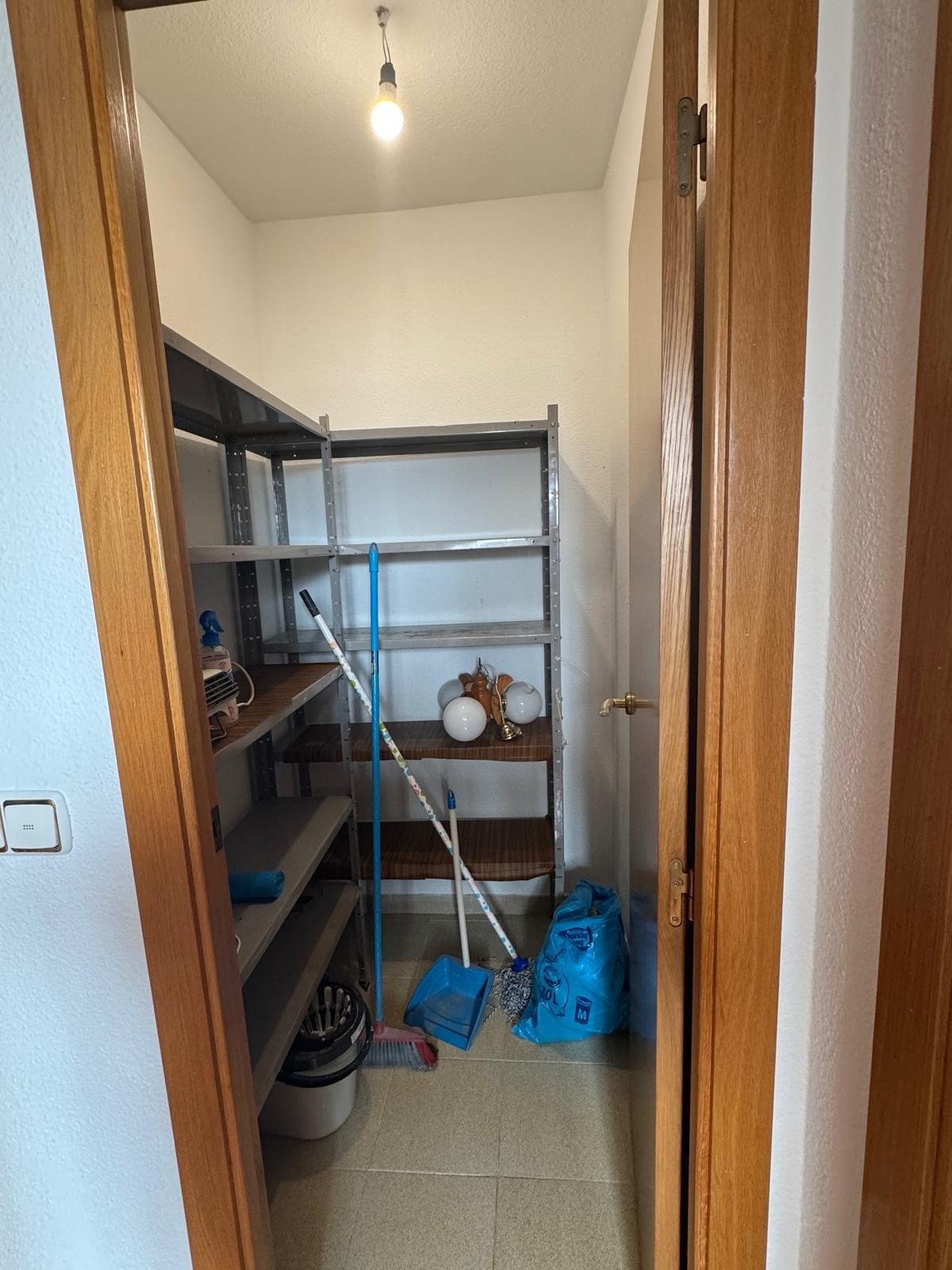 2 Bed, 1 Bath, ApartmentFor Sale, Torrevieja, Alicante