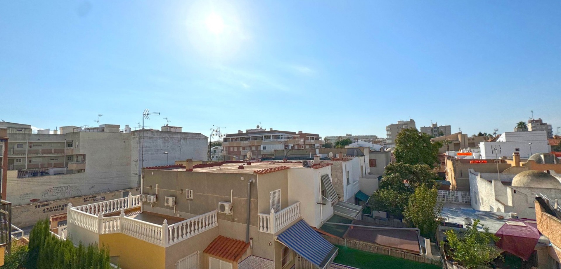 2 Bed, 1 Bath, ApartmentFor Sale, Torrevieja, Alicante