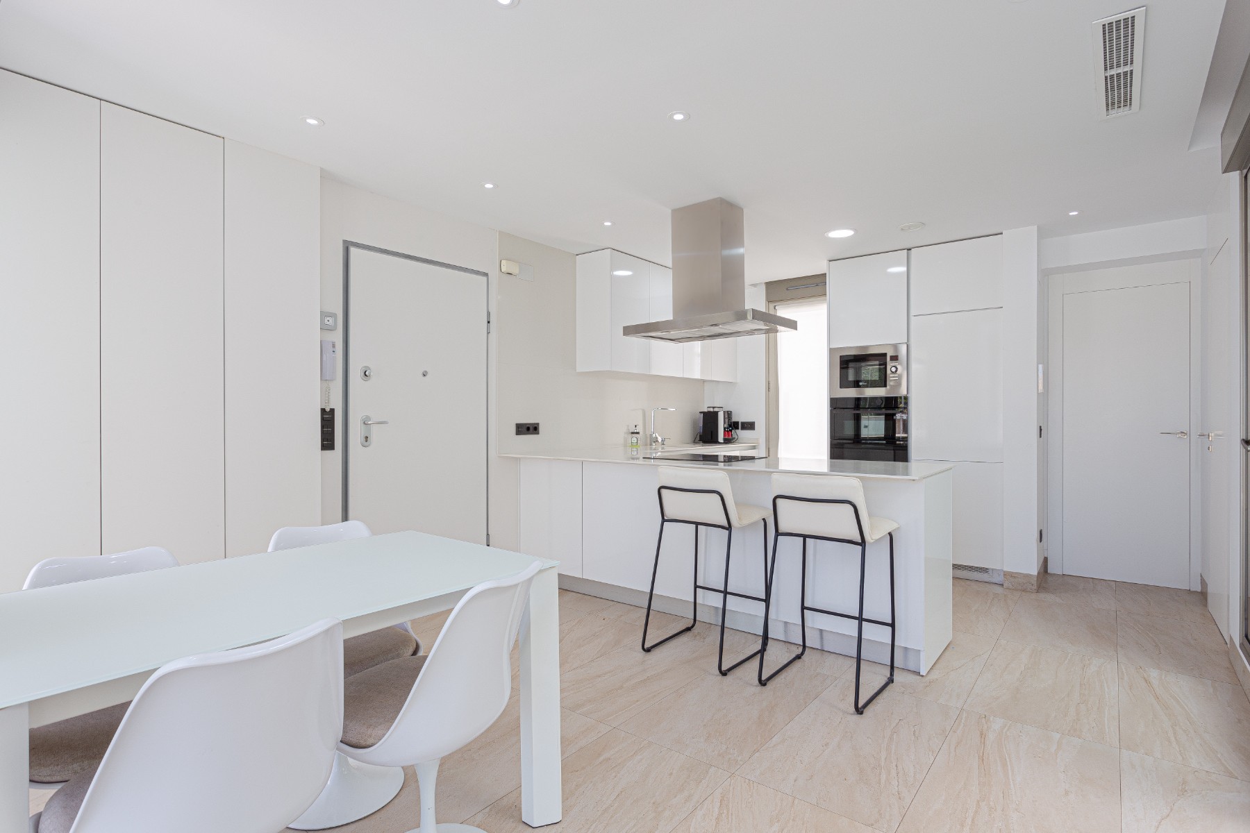 4 Bed, 3 Bath, HouseFor Sale, Orihuela Costa, Alicante