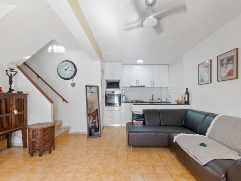 2 Bed, 1 Bath, HouseFor Sale, Torrevieja, Alicante