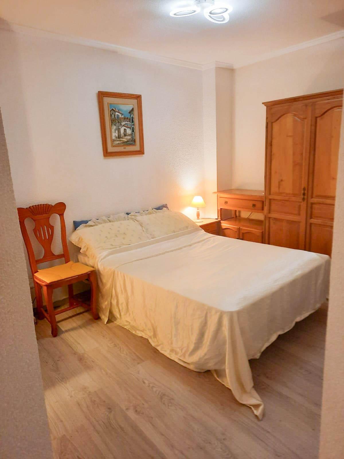 2 Bed, 1 Bath, ApartmentFor Sale, Torrevieja, Alicante