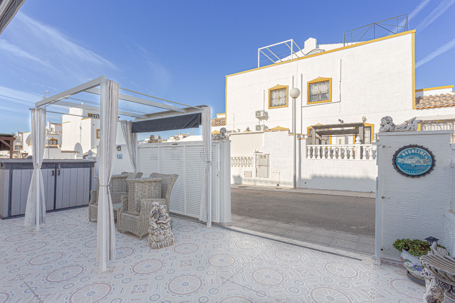 3 Bed, 2 Bath, HouseFor Sale, Orihuela Costa, Alicante