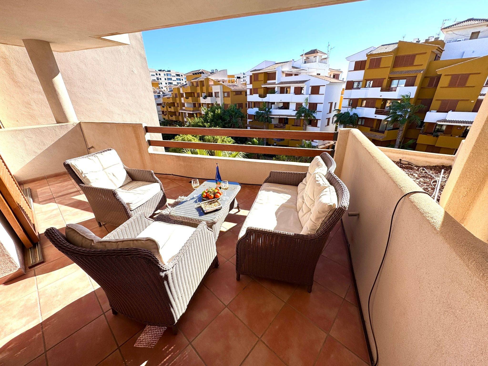 2 Bed, 1 Bath, ApartmentFor Sale, Torrevieja, Alicante