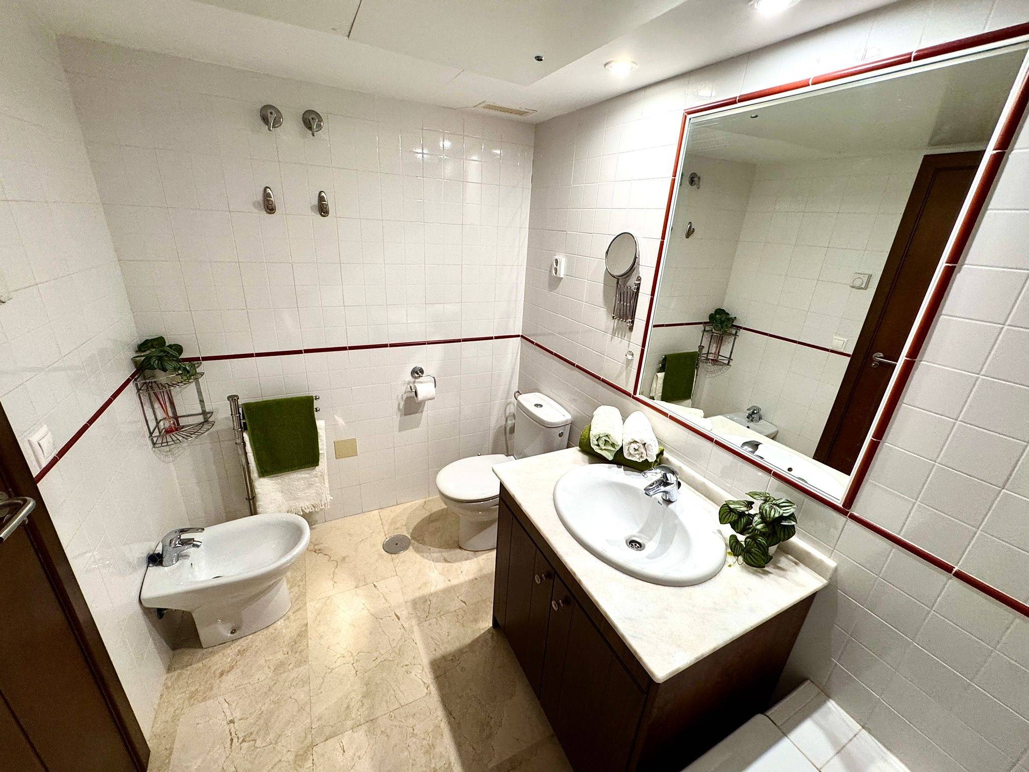 2 Bed, 1 Bath, ApartmentFor Sale, Torrevieja, Alicante