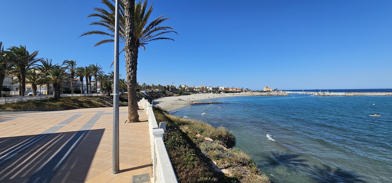 3 Bed, 1 Bath, ApartmentFor Sale, Torre De La Horadada, Alicante