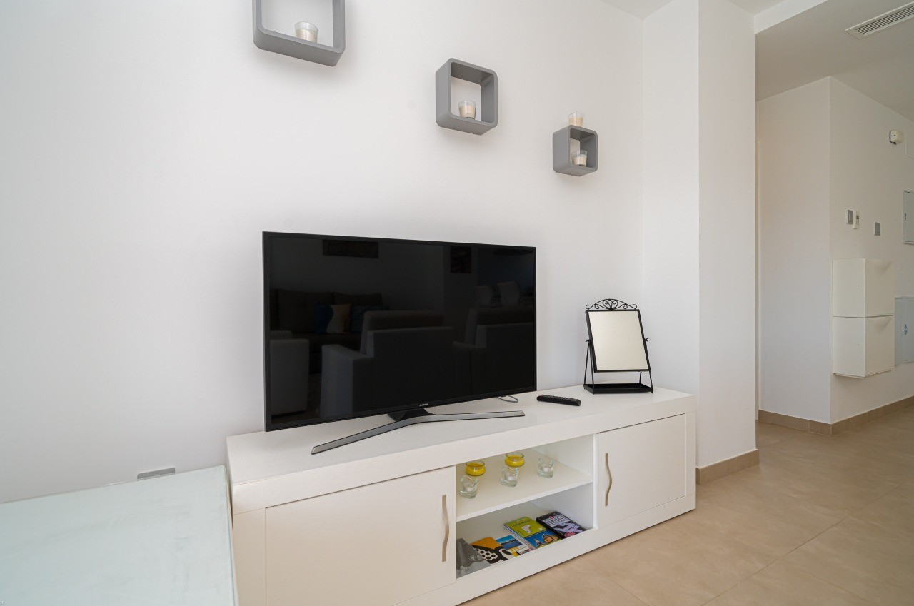 2 Bed, 2 Bath, ApartmentFor Sale, Vistabella Golf Entre Naranjos, Alicante