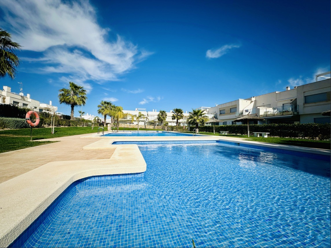 2 Bed, 2 Bath, ApartmentFor Sale, Vistabella Golf Entre Naranjos, Alicante
