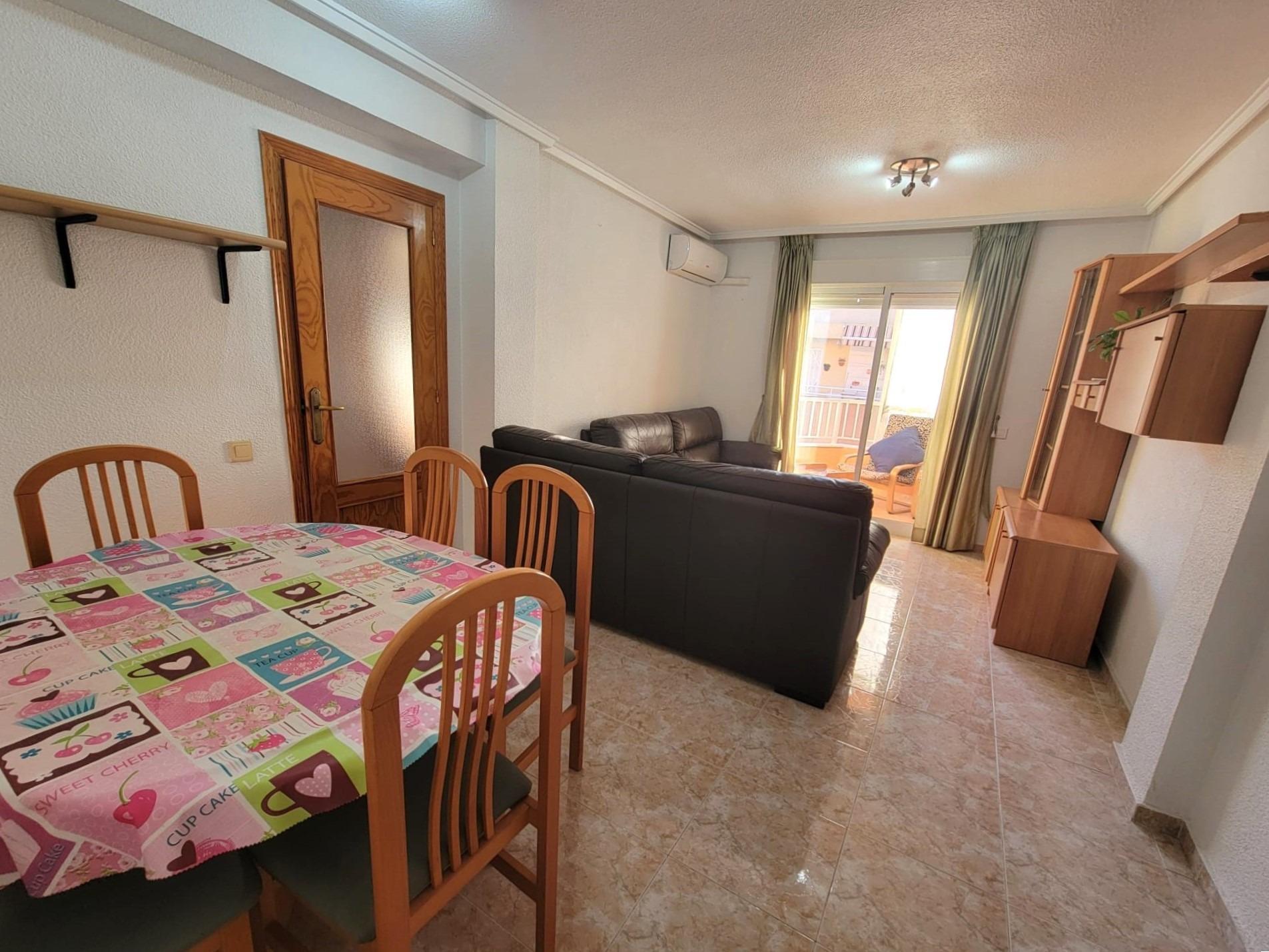 3 Bed, 2 Bath, ApartmentFor Sale, Torrevieja, Alicante