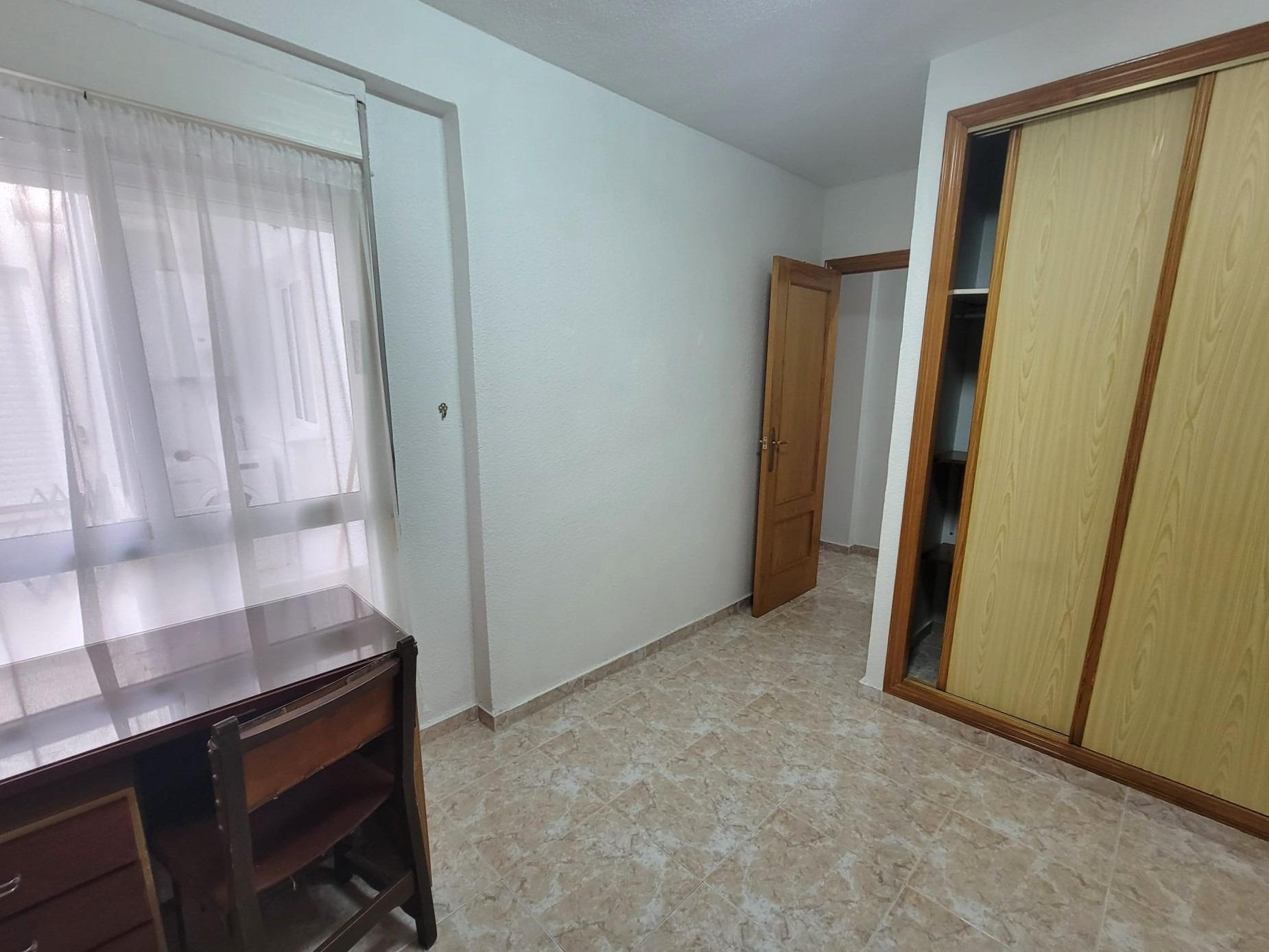 3 Bed, 2 Bath, ApartmentFor Sale, Torrevieja, Alicante