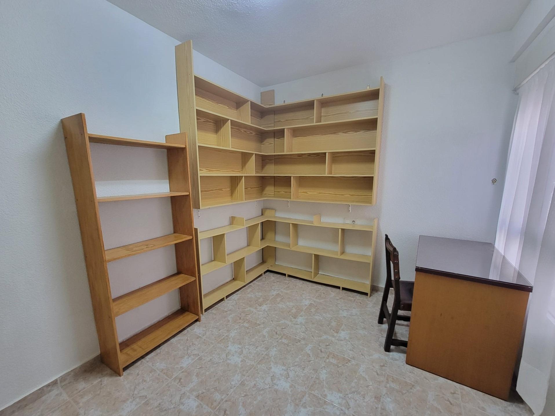 3 Bed, 2 Bath, ApartmentFor Sale, Torrevieja, Alicante