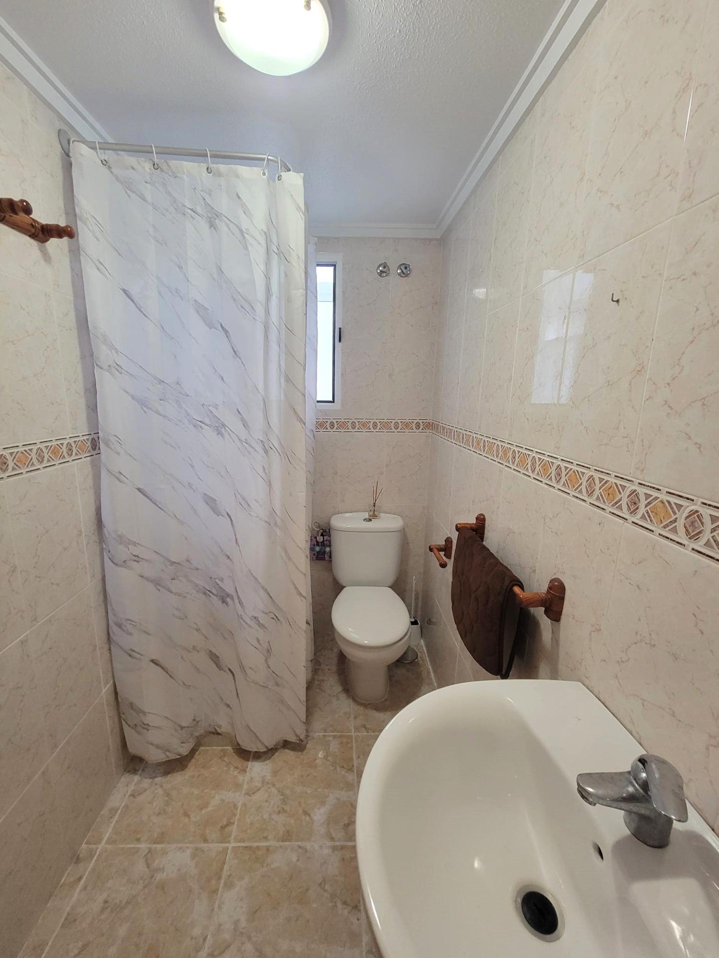 3 Bed, 2 Bath, ApartmentFor Sale, Torrevieja, Alicante