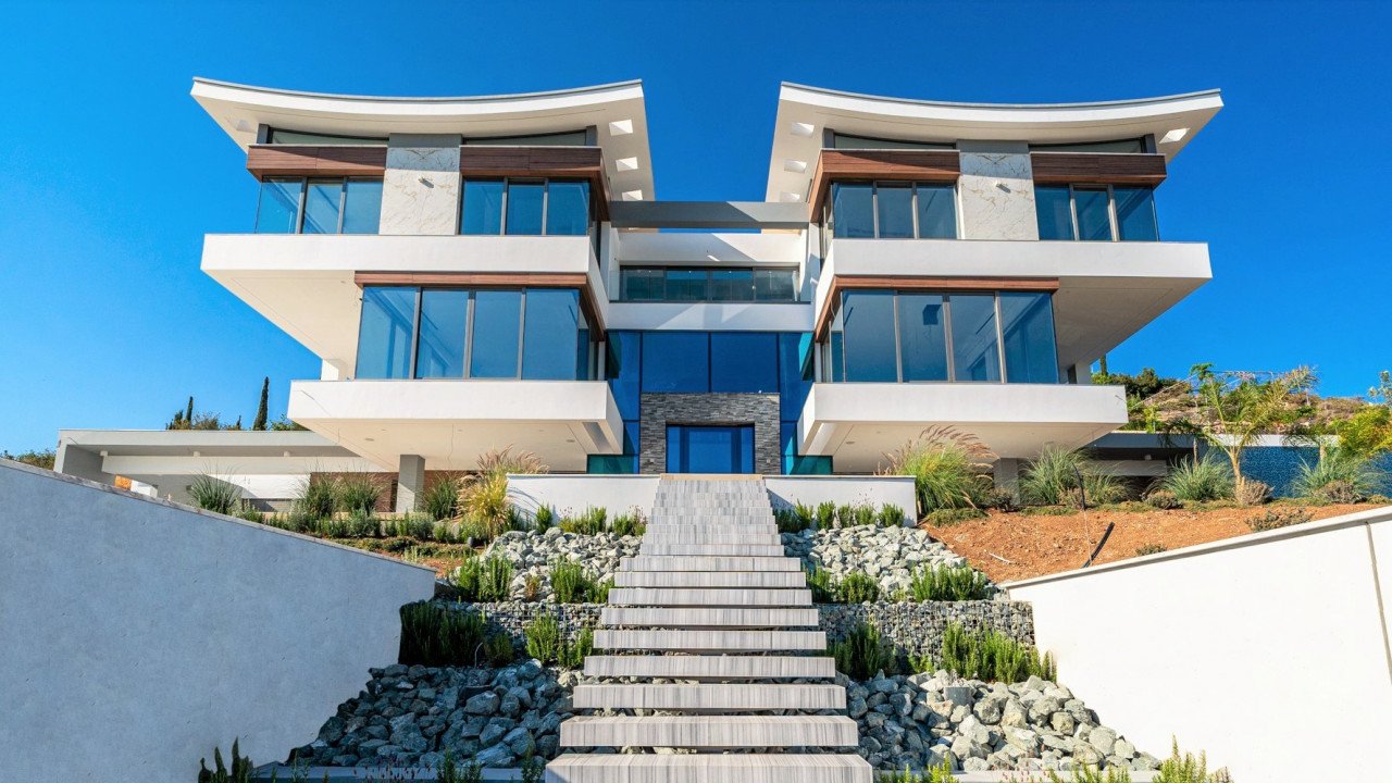 7 Bed, 9 Bath, HouseFor Sale, Kissonerga, Paphos