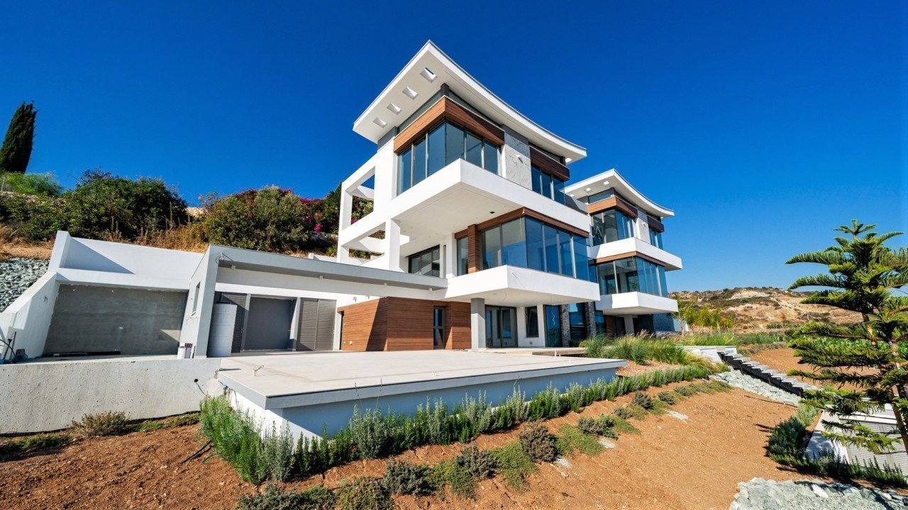 7 Bed, 9 Bath, HouseFor Sale, Kissonerga, Paphos