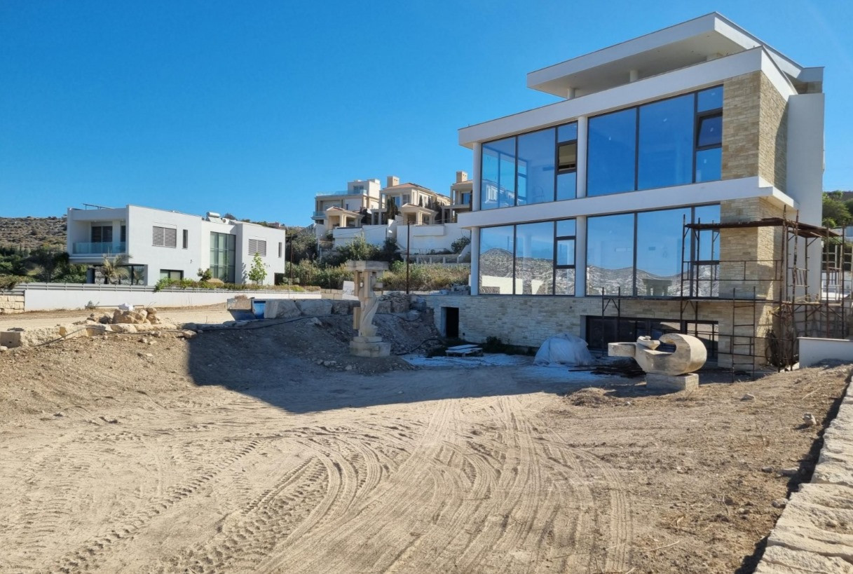 4 Bed, 4 Bath, HouseFor Sale, Kissonerga, Paphos