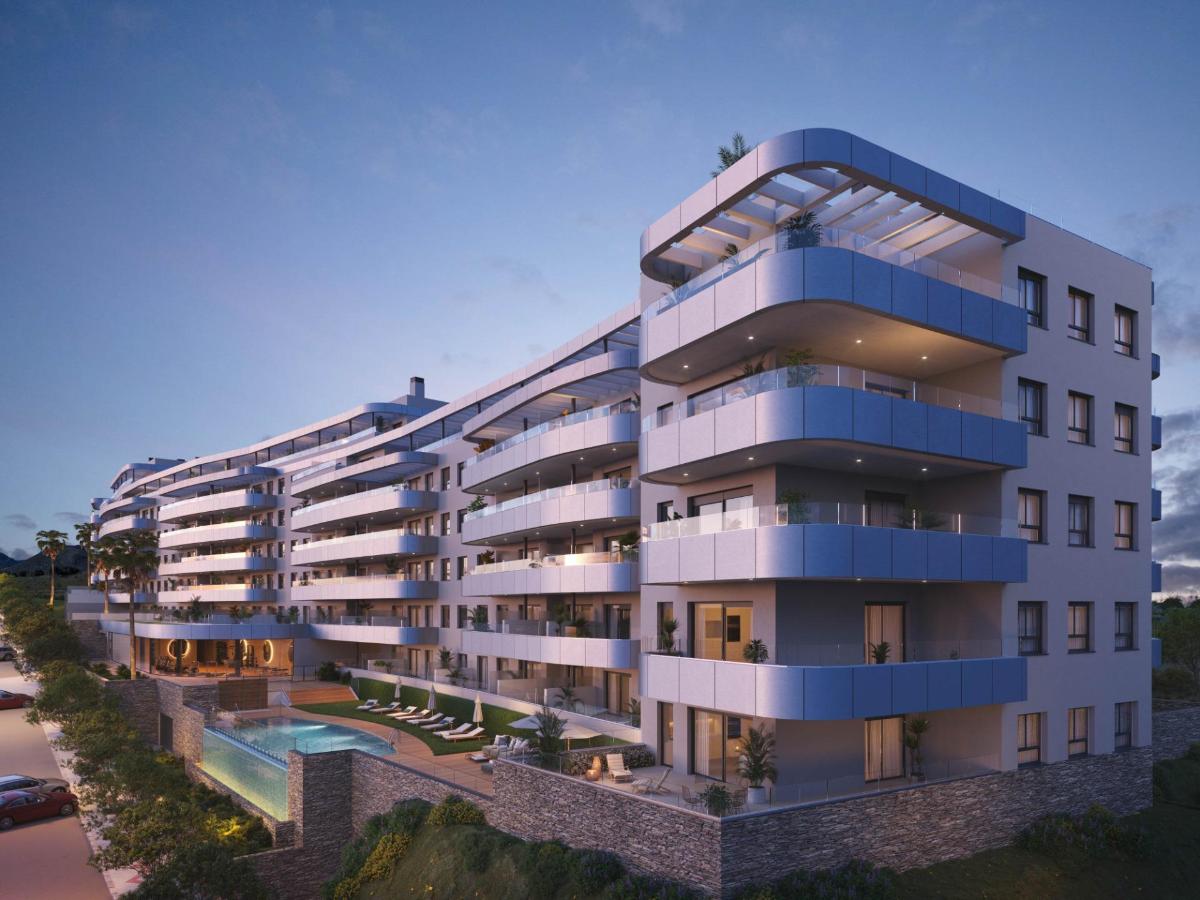 3 Bed, 2 Bath, ApartmentFor Sale, Torremolinos, Costa del Sol