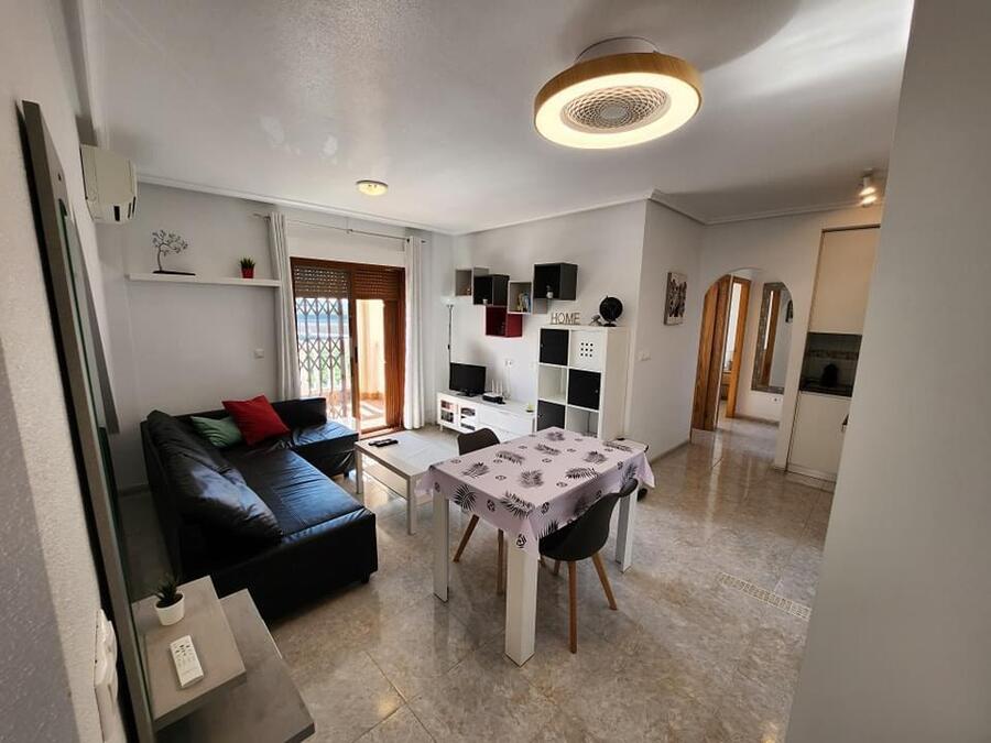 2 Bed, 1 Bath, ApartmentFor Sale, Daya Vieja, Alicante