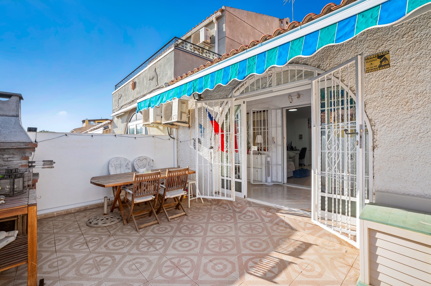 2 Bed, 1 Bath, HouseFor Sale, Torrevieja, Alicante