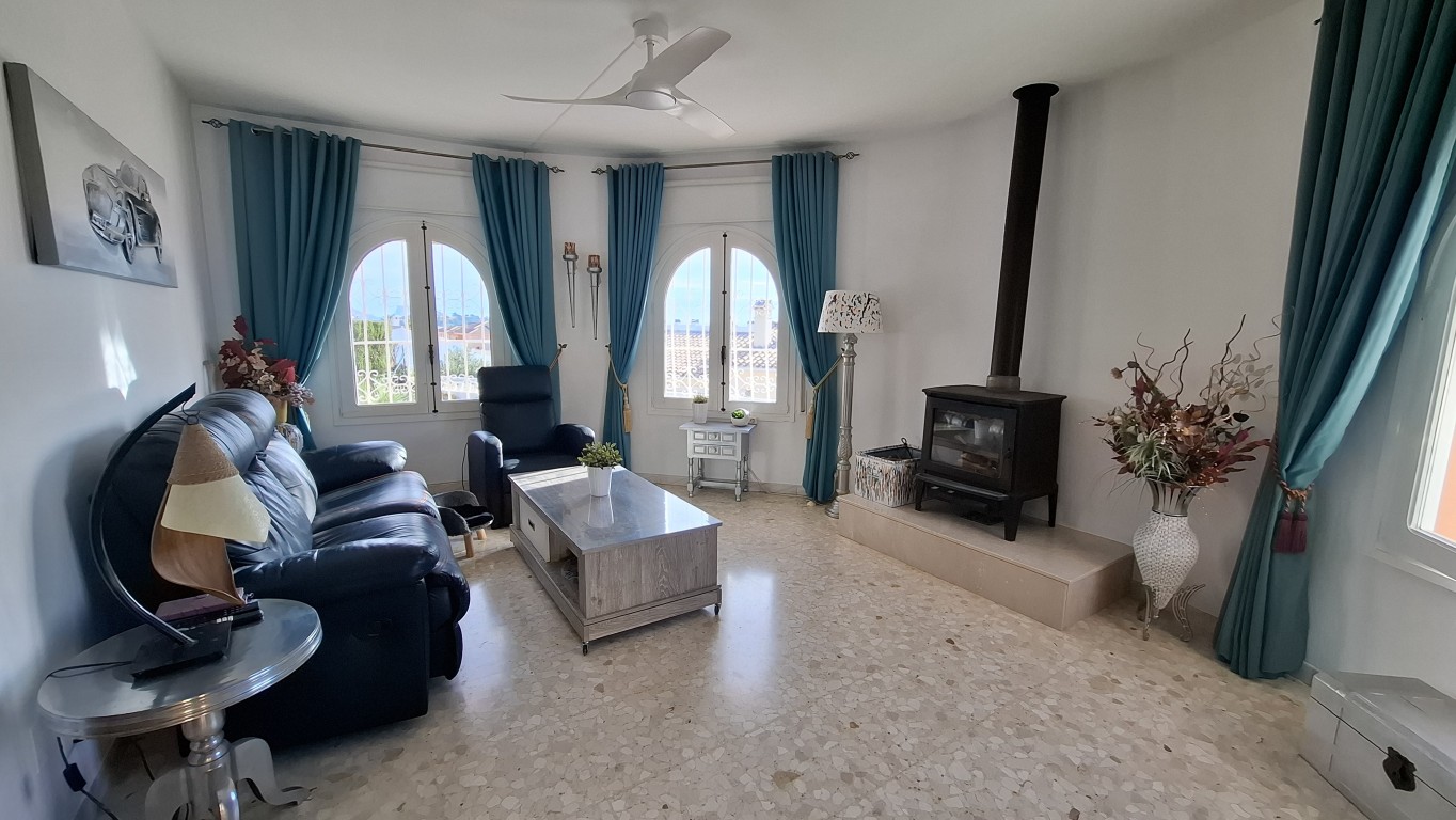 3 Bed, 2 Bath, HouseFor Sale, Alfaz del Pi, Alicante