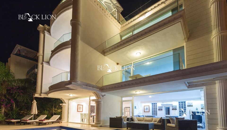 4 Bed, 4 Bath, ApartmentFor Sale, Komurluk, Kalkan, Antalya