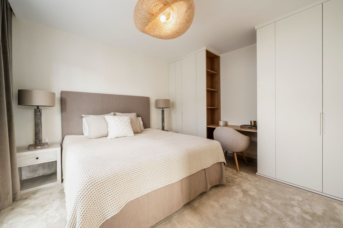 5 Bed, 5 Bath, HouseFor Sale, San Pedro de Alcantara, Malaga