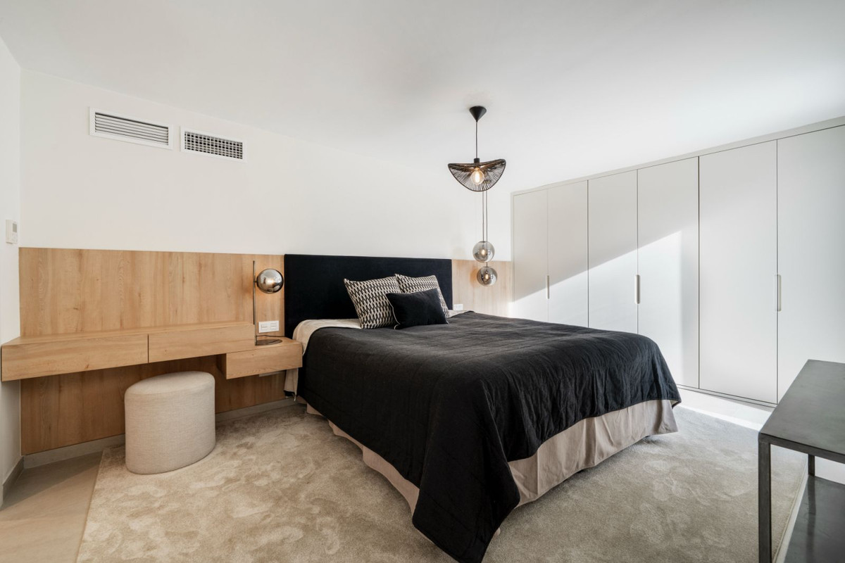 5 Bed, 5 Bath, HouseFor Sale, San Pedro de Alcantara, Malaga