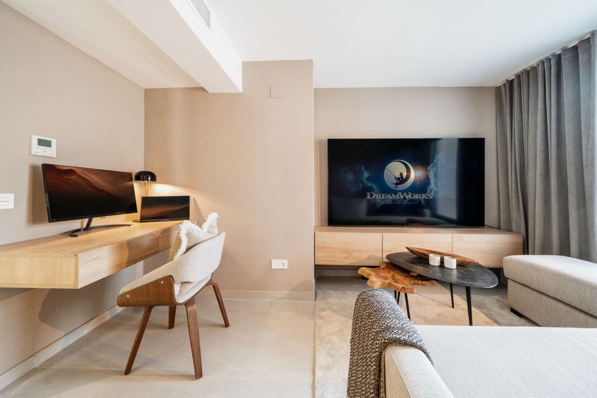 5 Bed, 5 Bath, HouseFor Sale, San Pedro de Alcantara, Malaga