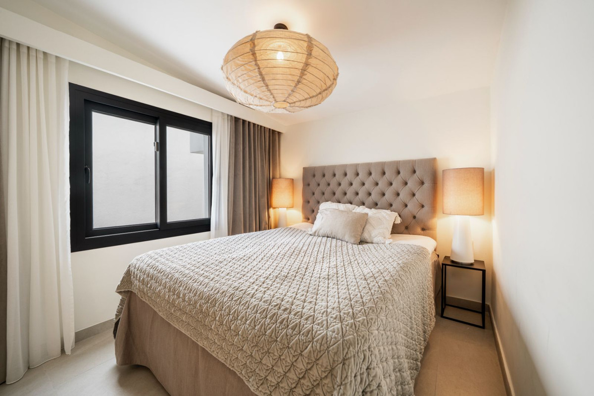 5 Bed, 5 Bath, HouseFor Sale, San Pedro de Alcantara, Malaga