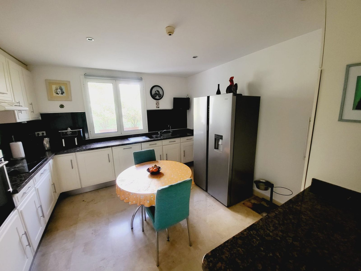 2 Bed, 2 Bath, ApartmentFor Sale, Riviera Del Sol, Malaga