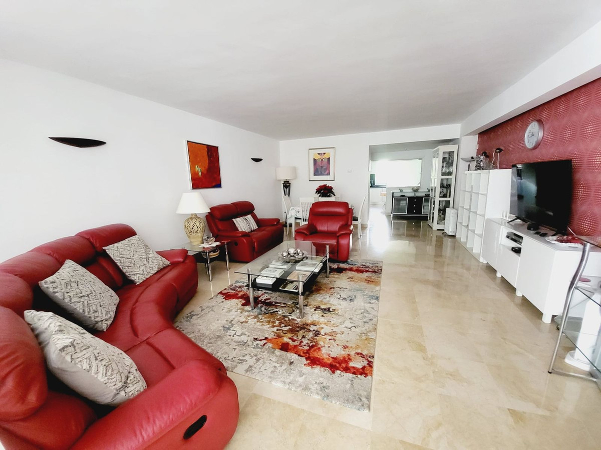 2 Bed, 2 Bath, ApartmentFor Sale, Riviera Del Sol, Malaga