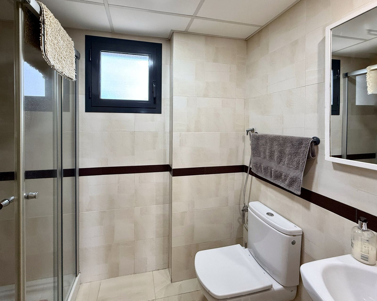 3 Bed, 2 Bath, ApartmentFor Sale, La Cala de Mijas, Malaga