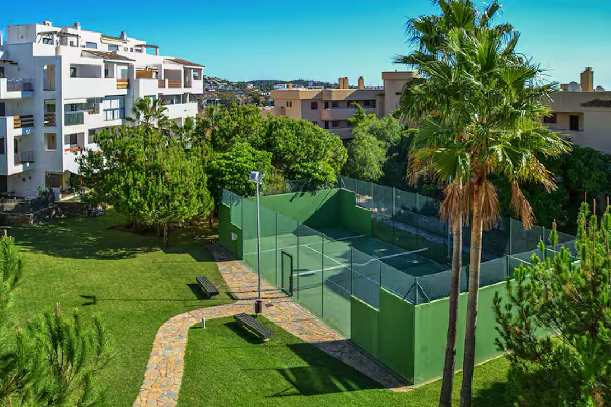 3 Bed, 2 Bath, ApartmentFor Sale, La Cala de Mijas, Malaga