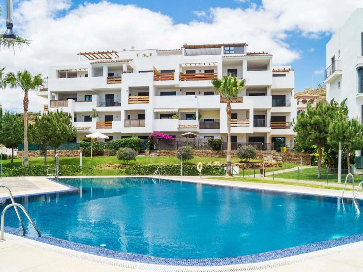 3 Bed, 2 Bath, ApartmentFor Sale, La Cala de Mijas, Malaga