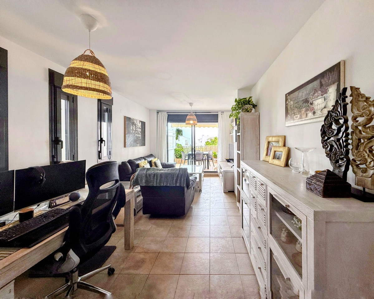 3 Bed, 2 Bath, ApartmentFor Sale, La Cala de Mijas, Malaga