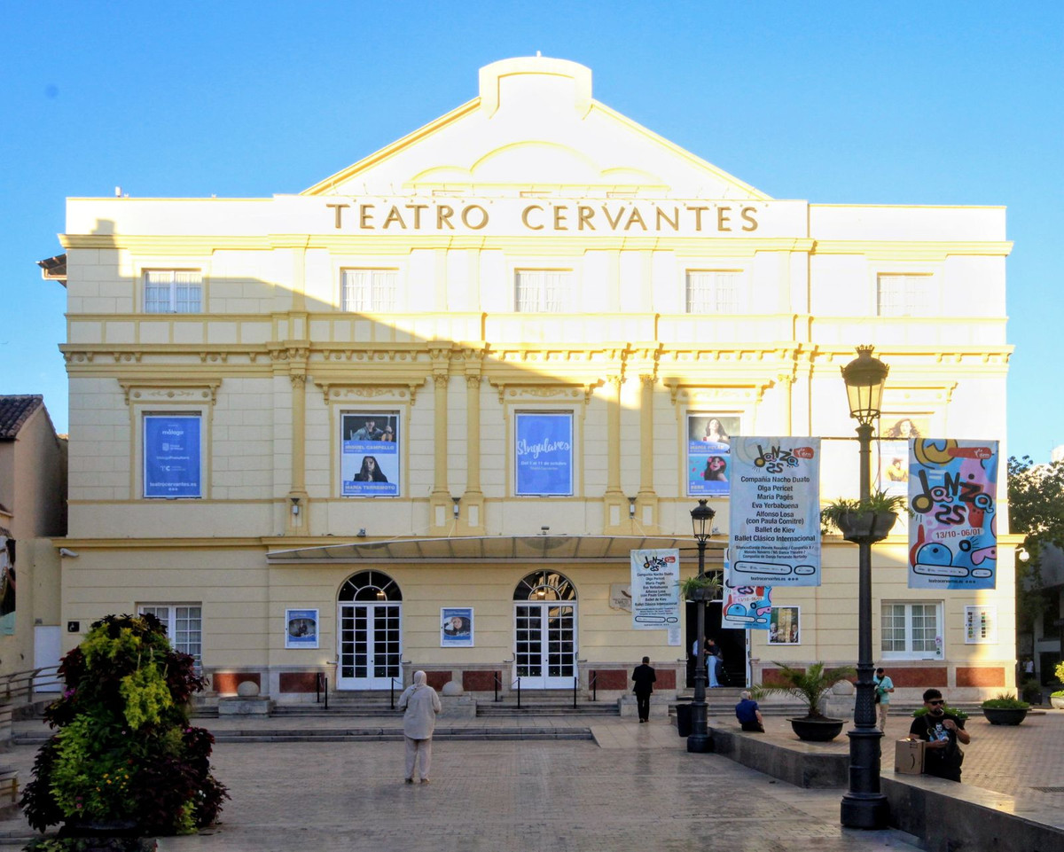 2 Bed, 1 Bath, ApartmentFor Sale, Malaga, Malaga