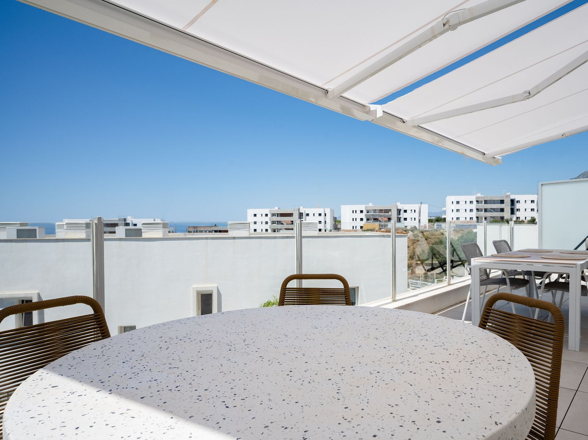 3 Bed, 3 Bath, ApartmentFor Sale, Los Monteros, Malaga