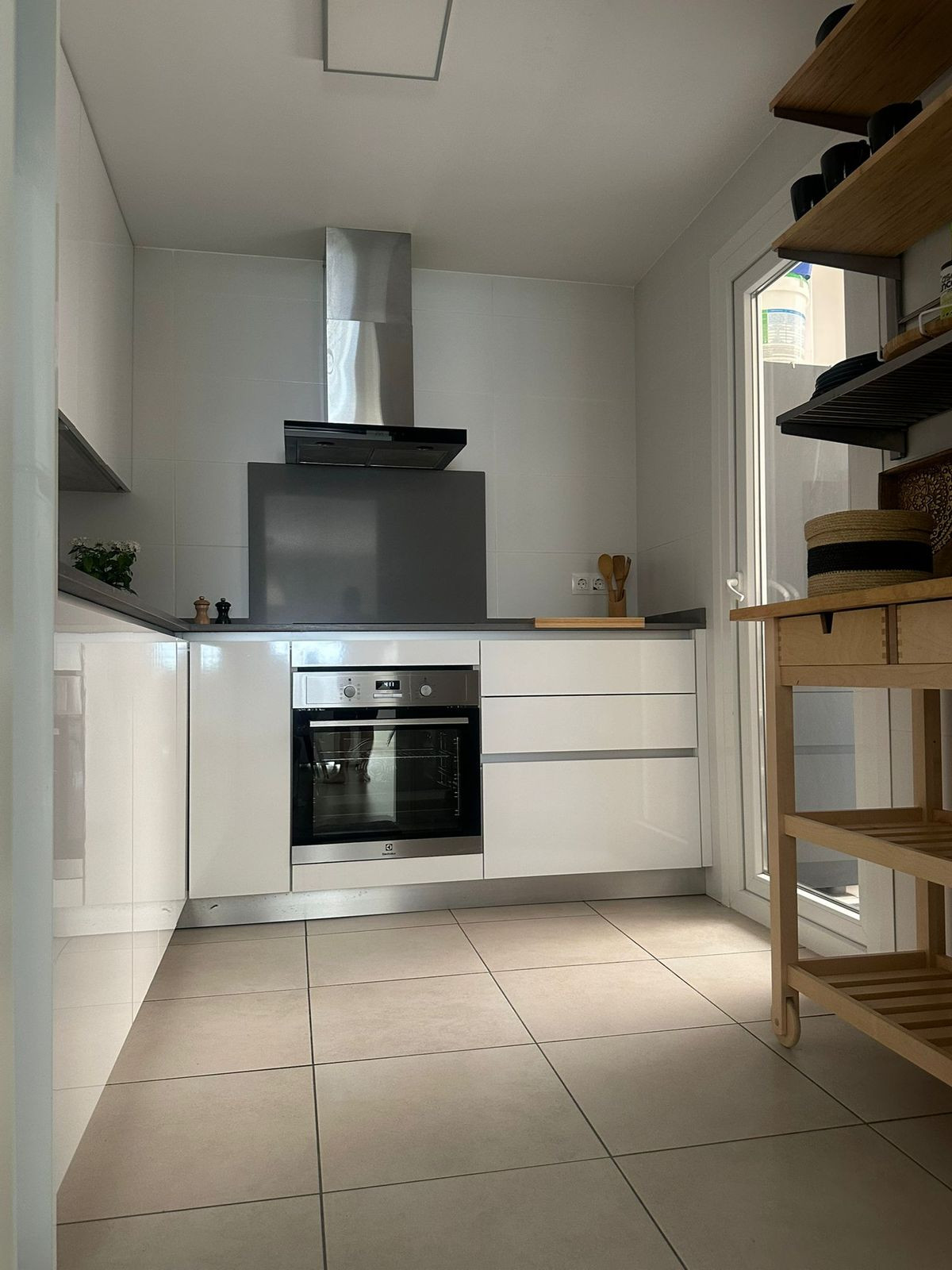 3 Bed, 2 Bath, ApartmentFor Sale, Nueva Andalucia, Malaga