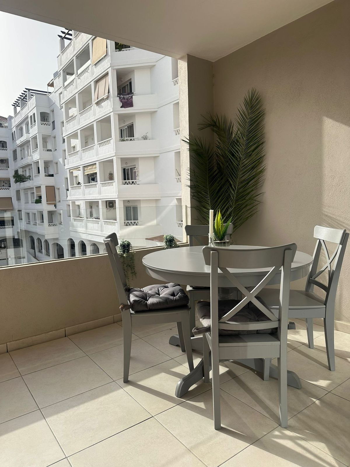 3 Bed, 2 Bath, ApartmentFor Sale, Nueva Andalucia, Malaga