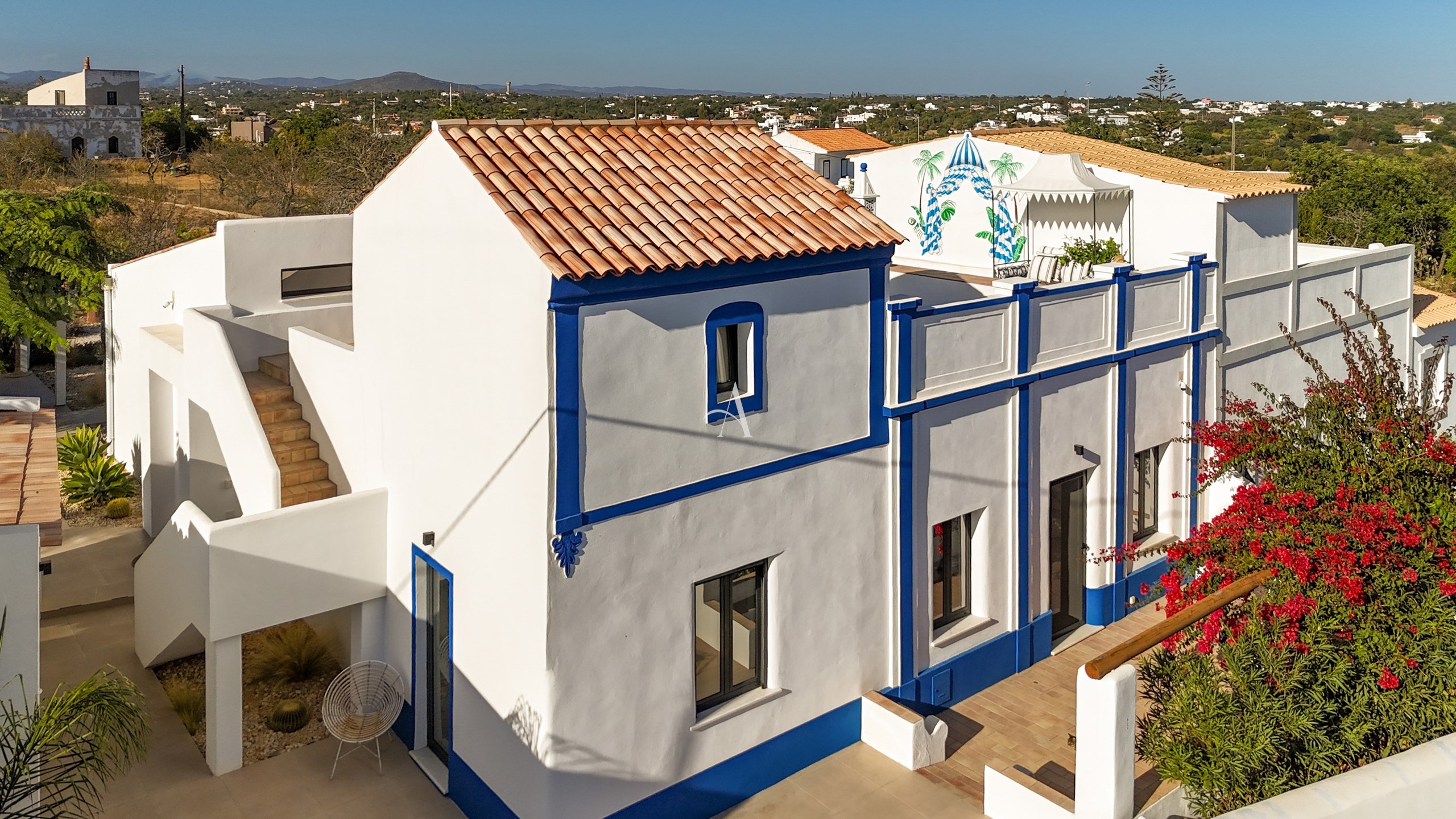 3 Bed, 3 Bath, HouseFor Sale, Moncarapacho, Olhão, Faro