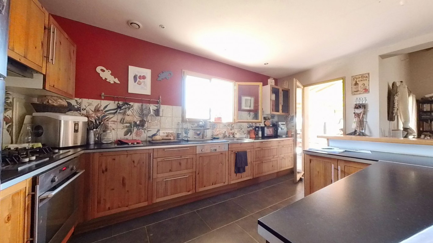 4 Bed, HouseFor Sale, Neffies, Herault, Languedoc-Roussillon, 34320