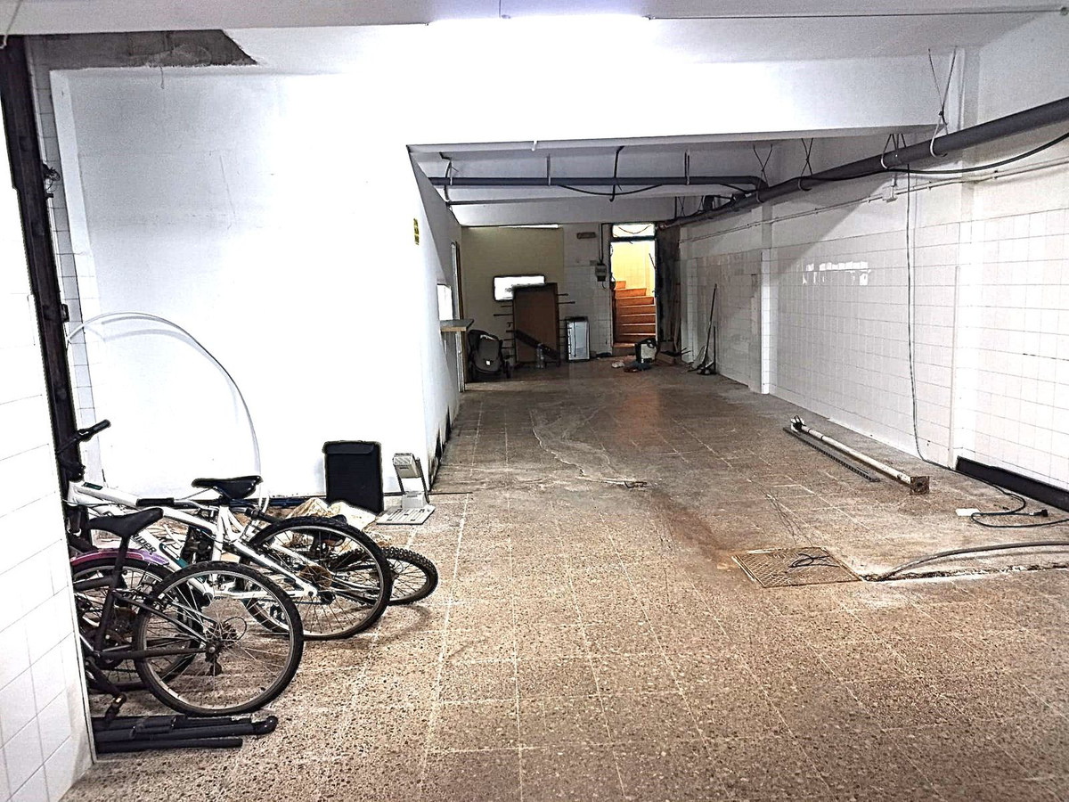 Commercial Property, For Sale