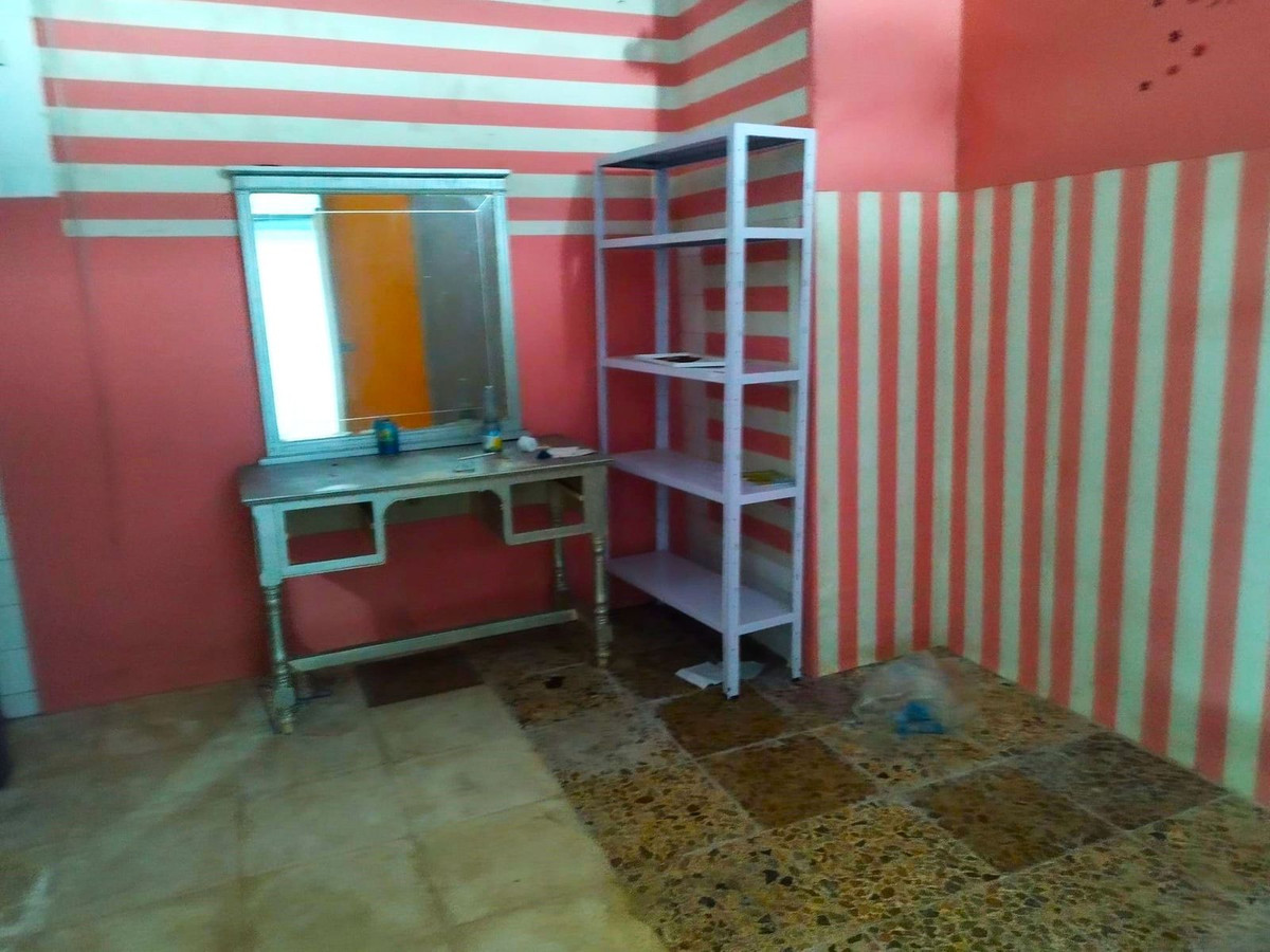 Commercial Property, For Sale