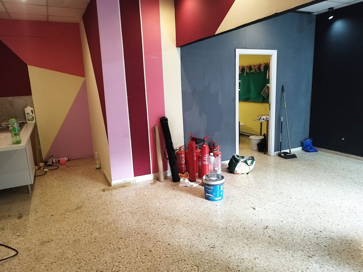 Commercial Property, For Sale