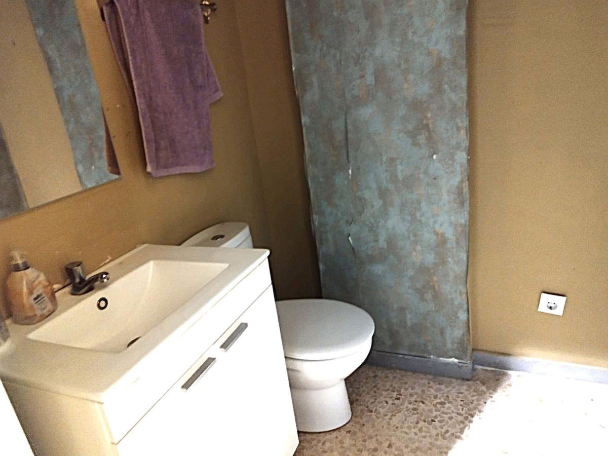 Commercial Property, For Sale