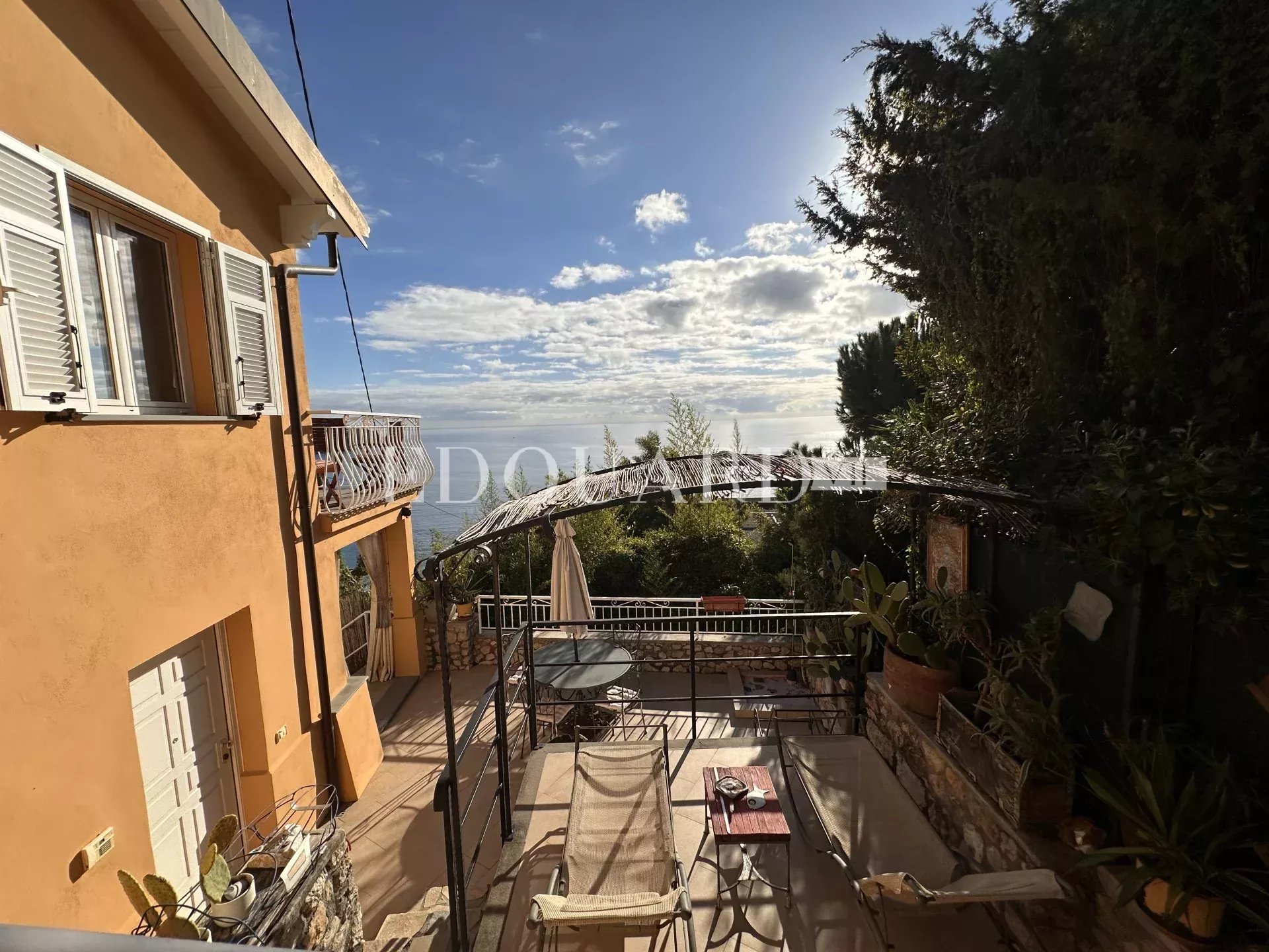 3 Bed, 2 Bath, HouseFor Sale, Roquebrune-Cap-Martin, Alpes-Maritimes