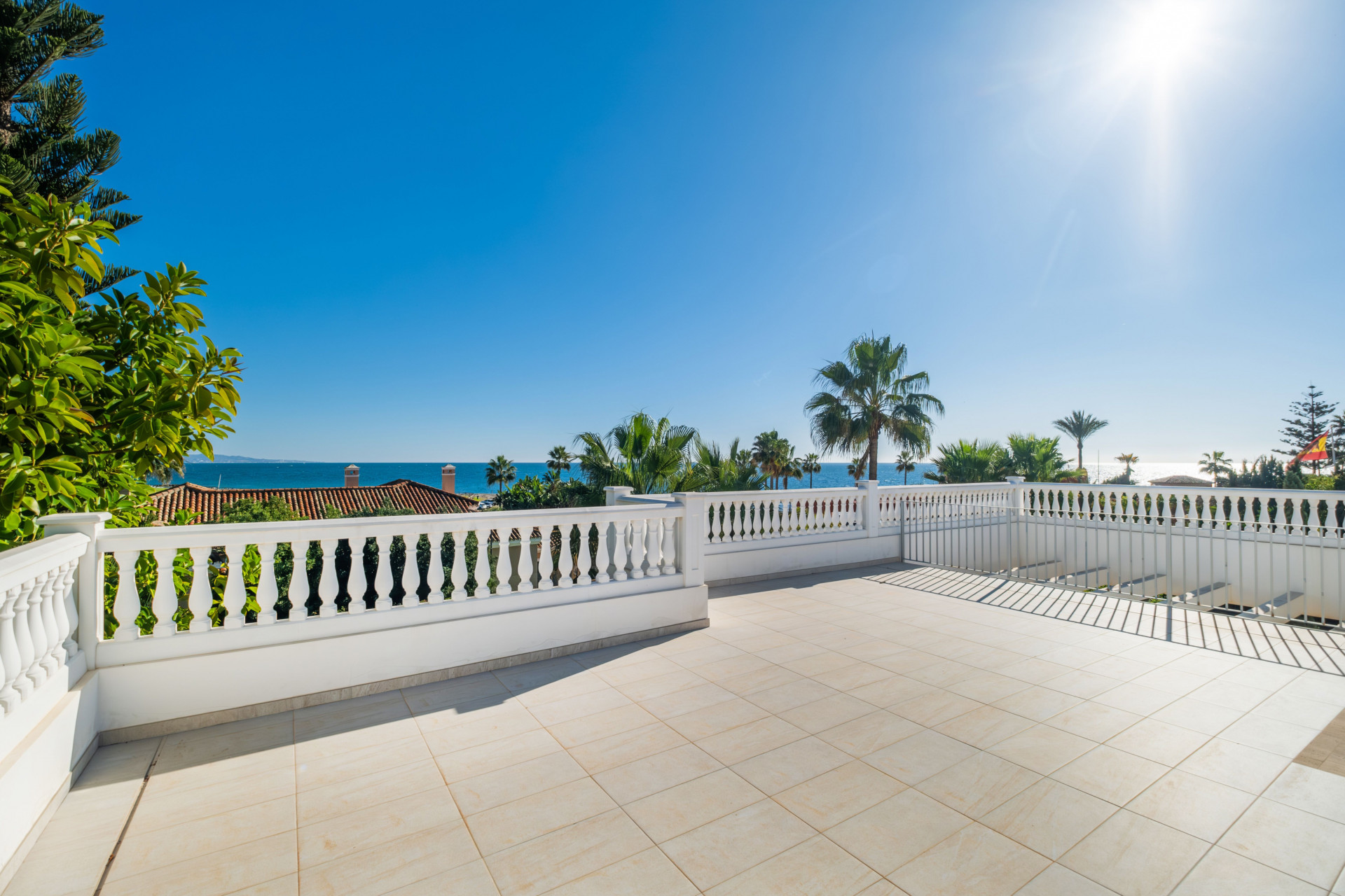 6 Bed, 8 Bath, HouseFor Sale, Estepona, Malaga