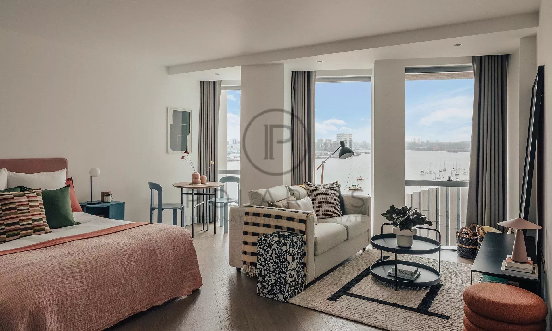 1 Bed, 1 Bath, ApartmentFor Sale, Greenwich London, Greater London (Greenwich)